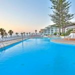 DoubleTree by Hilton Malta (ex. Dolmen Resort) - 4 csillagos sz&aacute;ll&aacute;s - M&aacute;lta - F&eacute;lpanzi&oacute;