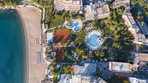 Iberostar Bellevue - 4 csillagos sz&aacute;ll&aacute;s - Montenegr&oacute;, Bečiči - All inclusive