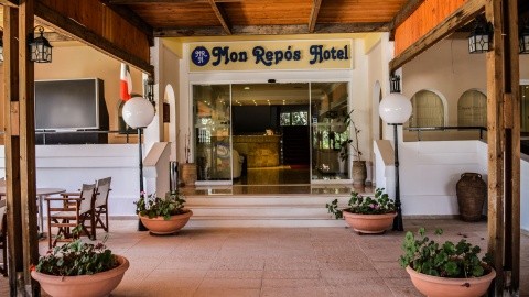 Mon Repos - 3 csillagos sz&aacute;ll&aacute;s - G&ouml;r&ouml;gorsz&aacute;g, Rodosz - Reggeli