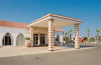 Tsokkos Paradise Holiday Village - 4 csillagos sz&aacute;ll&aacute;s - Ciprus, Agia Napa - F&eacute;lpanzi&oacute;