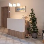 Aristo - G&ouml;r&ouml;gorsz&aacute;g, Kr&eacute;ta - &Ouml;nell&aacute;t&aacute;s