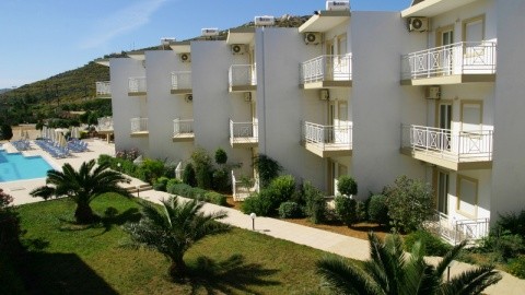 Chrissy's Paradise - G&ouml;r&ouml;gorsz&aacute;g, Kr&eacute;ta - All inclusive
