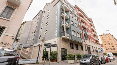 Des Etrangers - 3 csillagos sz&aacute;ll&aacute;s - Olaszorsz&aacute;g, Mil&aacute;n&oacute; - Reggeli