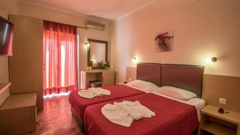 Hotel Yassou Kriti (ex. Kavros Beach) - 3 csillagos sz&aacute;ll&aacute;s - G&ouml;r&ouml;gorsz&aacute;g, Kr&eacute;ta - All inclusive