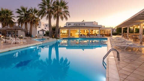 Ilios Suites - 4 csillagos sz&aacute;ll&aacute;s - G&ouml;r&ouml;gorsz&aacute;g, Kr&eacute;ta - F&eacute;lpanzi&oacute;