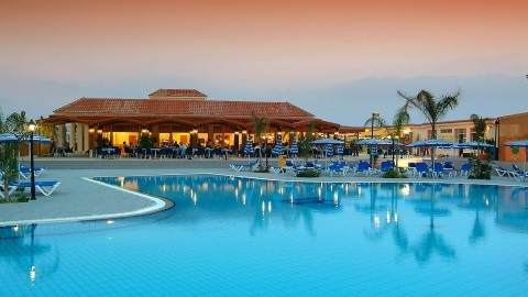 Tsokkos Paradise Holiday Village - 4 csillagos sz&aacute;ll&aacute;s - Ciprus, Agia Napa - F&eacute;lpanzi&oacute;