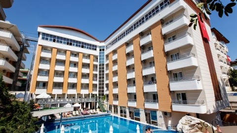 Alayie Kleopatra - 4 csillagos sz&aacute;ll&aacute;s - T&ouml;r&ouml;korsz&aacute;g, Alanya - F&eacute;lpanzi&oacute;