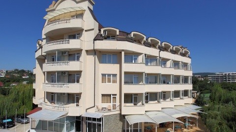 Aurora - 3 csillagos sz&aacute;ll&aacute;s - Bulg&aacute;ria, St. Konstantin - All inclusive