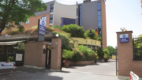 Best Western Blu Hotel Roma - 4 csillagos sz&aacute;ll&aacute;s - Olaszorsz&aacute;g, R&oacute;ma &eacute;s k&ouml;rny&eacute;ke - &Ouml;nell&aacute;t&aacute;s