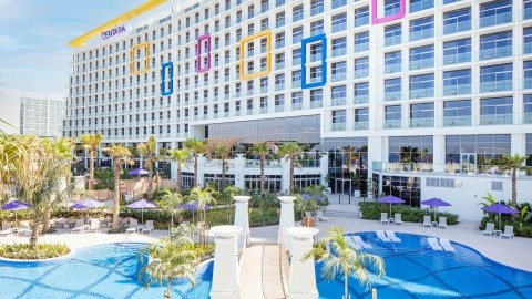 Centara Mirage Beach Resort - 4 csillagos sz&aacute;ll&aacute;s - Egyes&uuml;lt Arab Em&iacute;rs&eacute;gek, Dubai - Reggeli