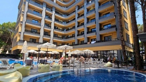 Fafa Sun - 5 csillagos sz&aacute;ll&aacute;s - Alb&aacute;nia, Durres - All inclusive