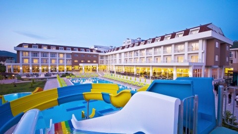 MG White Lilyum - 4 csillagos sz&aacute;ll&aacute;s - T&ouml;r&ouml;korsz&aacute;g, Kemer - All inclusive
