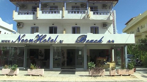 Neon - 3 csillagos sz&aacute;ll&aacute;s - G&ouml;r&ouml;gorsz&aacute;g, Kr&eacute;ta - &Ouml;nell&aacute;t&aacute;s