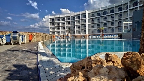 Paradise Bay - 4 csillagos sz&aacute;ll&aacute;s - M&aacute;lta, Cirkewwa - Reggeli