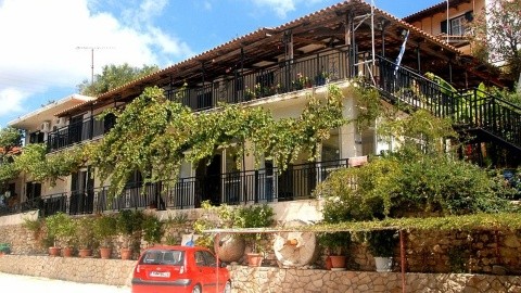 Pension Limni - 3 csillagos sz&aacute;ll&aacute;s - G&ouml;r&ouml;gorsz&aacute;g, Zakynthos - &Ouml;nell&aacute;t&aacute;s