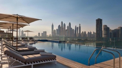 Voco Dubai The Palm - 4 csillagos sz&aacute;ll&aacute;s - Egyes&uuml;lt Arab Em&iacute;rs&eacute;gek, Dubai - &Ouml;nell&aacute;t&aacute;s
