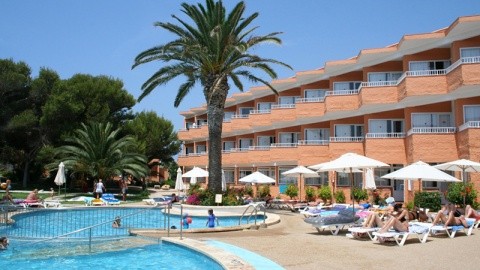 Xaloc Playa - 3 csillagos sz&aacute;ll&aacute;s - Spanyolorsz&aacute;g, Menorca - F&eacute;lpanzi&oacute;