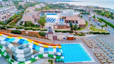 Grand Hotel Holiday Resort - 4 csillagos sz&aacute;ll&aacute;s - G&ouml;r&ouml;gorsz&aacute;g, Kr&eacute;ta - F&eacute;lpanzi&oacute;