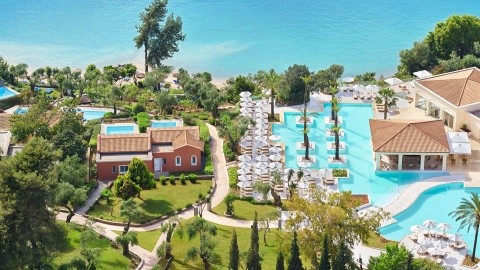 Grecotel Eva Palace - 5 csillagos sz&aacute;ll&aacute;s - G&ouml;r&ouml;gorsz&aacute;g, Korfu - F&eacute;lpanzi&oacute;