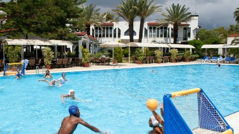 Pirates Beach Club